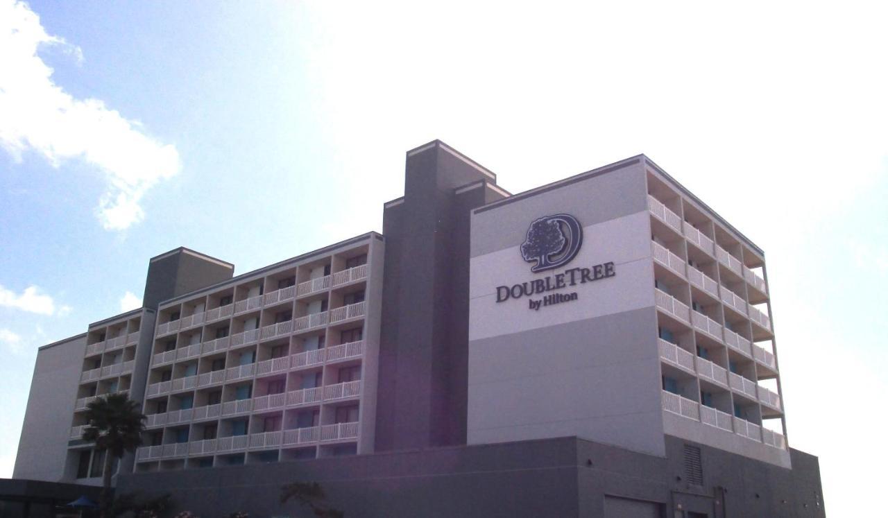 Doubletree By Hilton Beachfront 4*