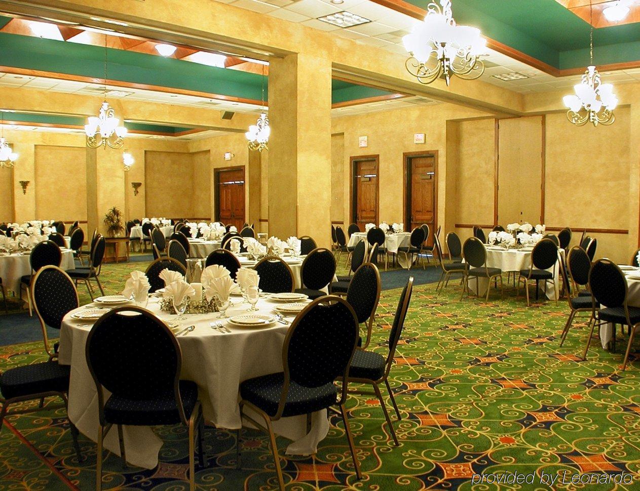 Doubletree By Hilton Beachfront Hotel