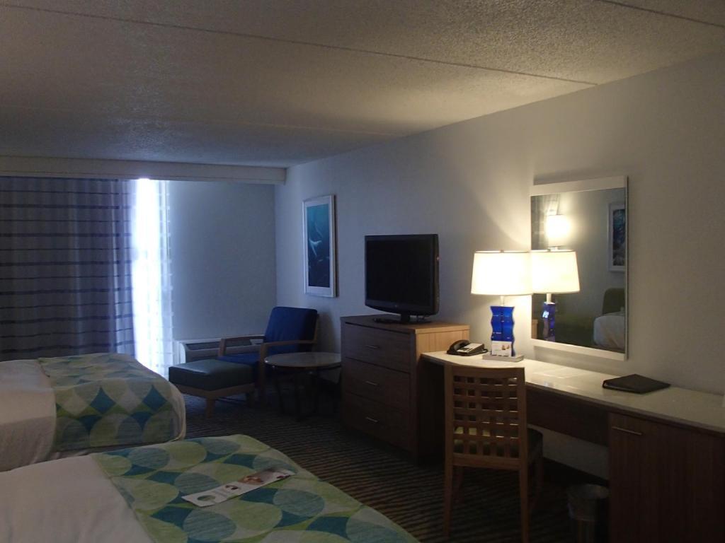 Doubletree By Hilton Beachfront