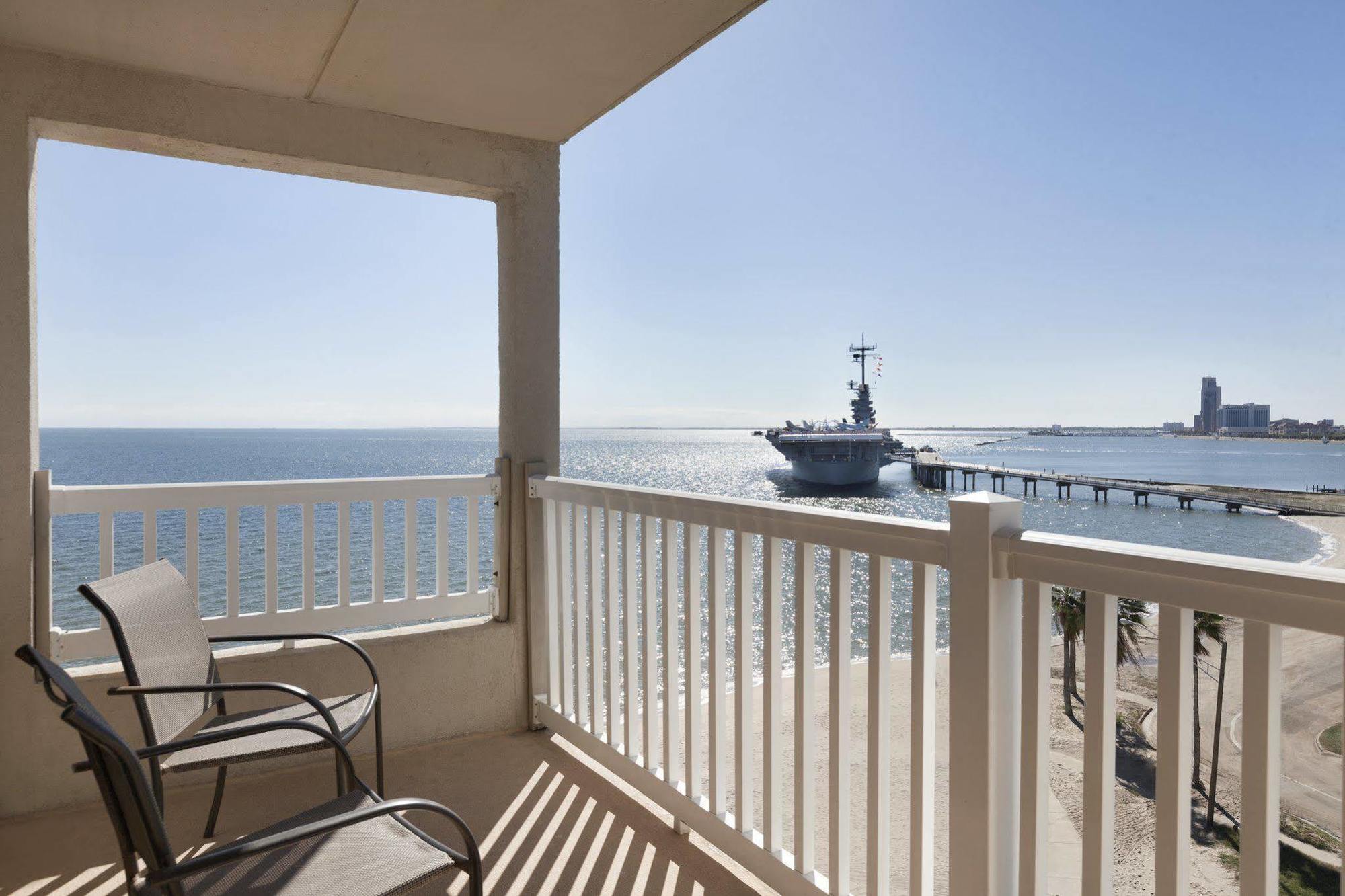 Doubletree By Hilton Beachfront