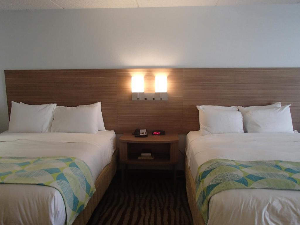 Doubletree By Hilton Beachfront 4*